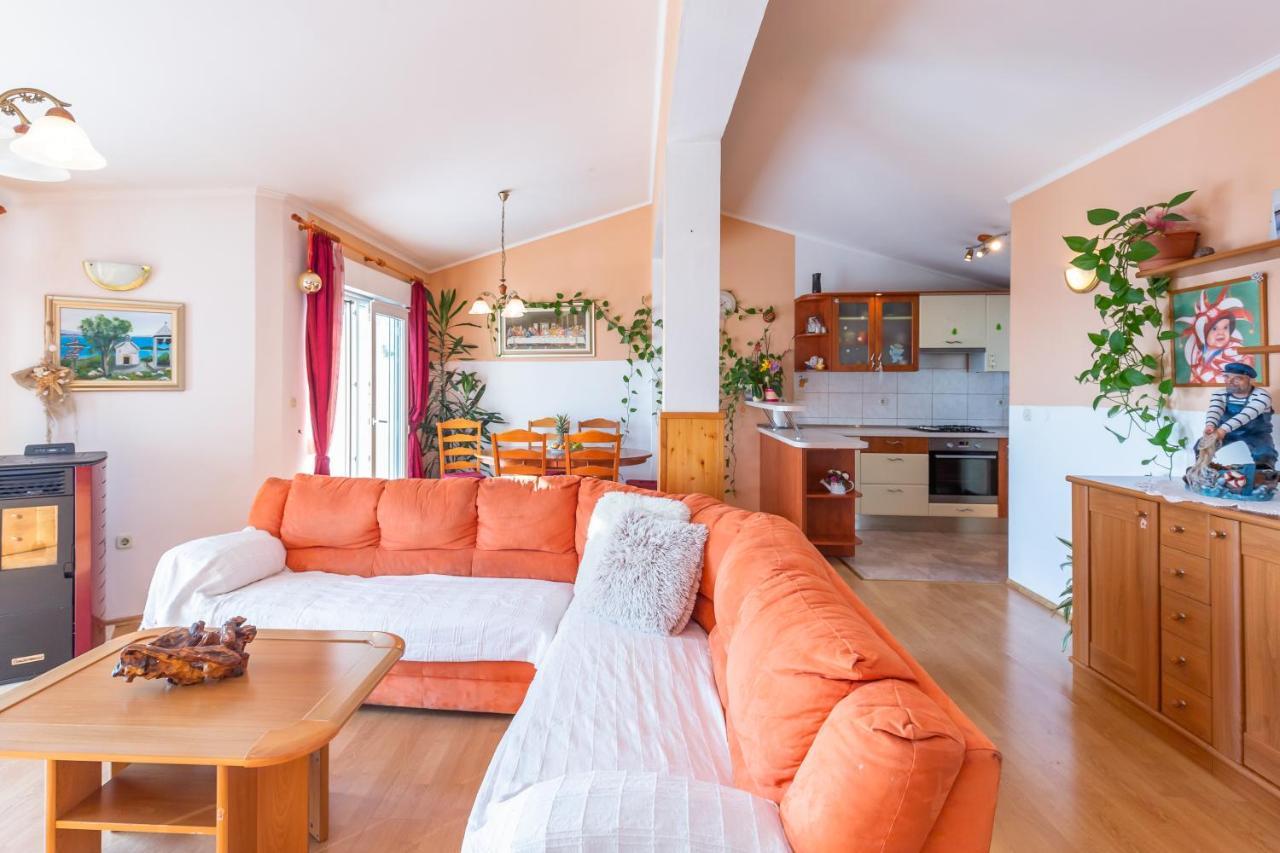 Villa Roko Tučepi Eksteriør billede
