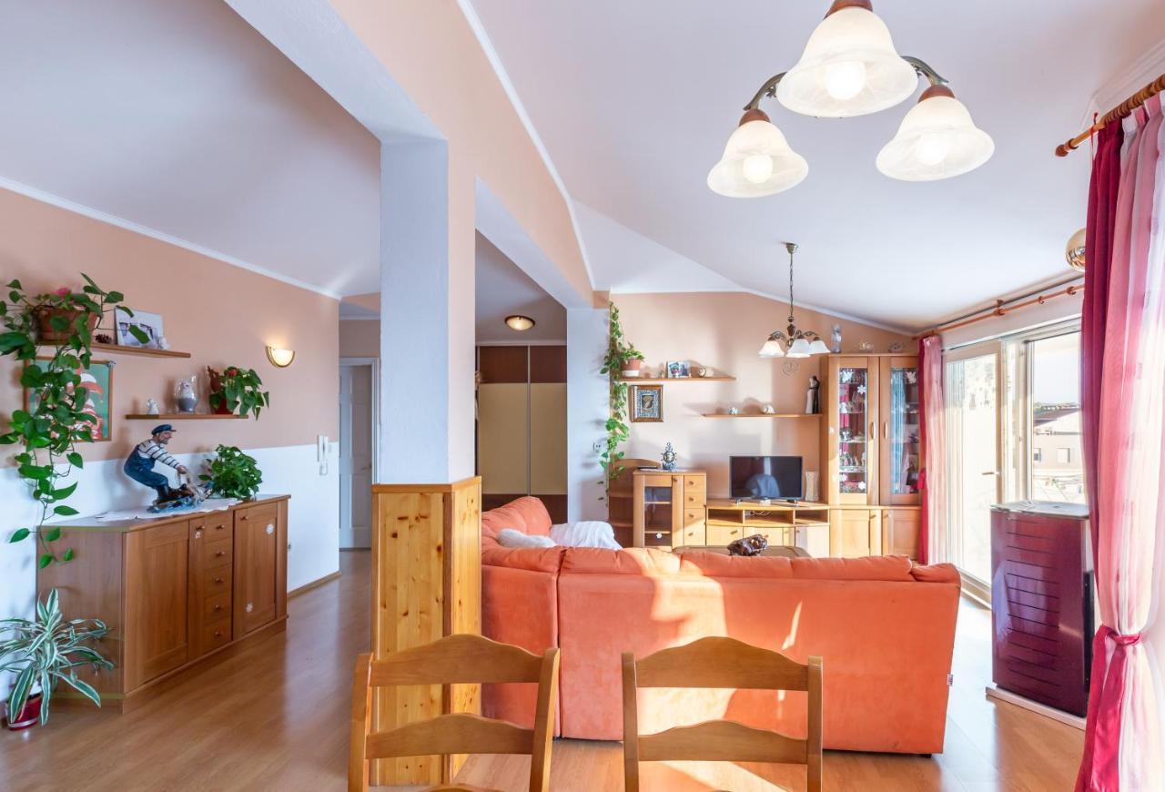 Villa Roko Tučepi Eksteriør billede